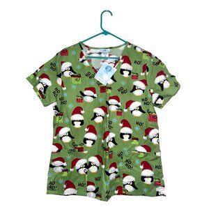 Simply Basic Green Christmas Penguin Print Scrub Top M 100% Cotton